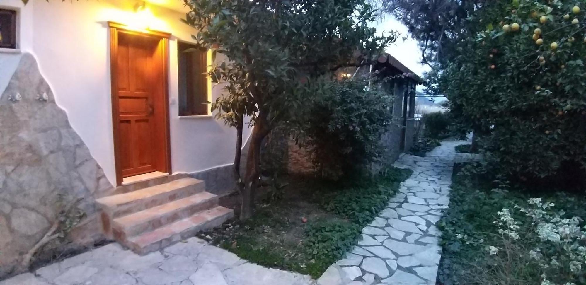 Lindos Pension 달리안 외부 사진